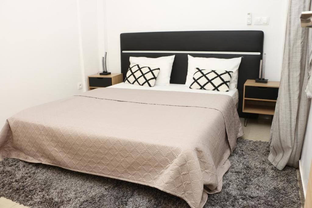 Appartamento F3 Cite De L'emergence Plateau